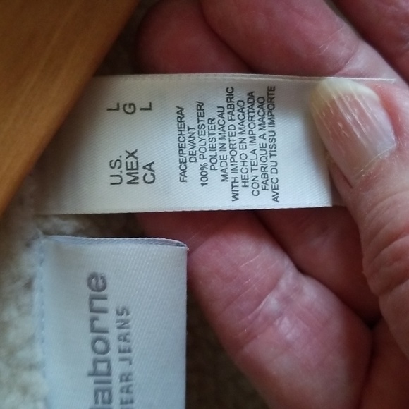 Liz Claiborne Vest, Size Large - Picture 7 of 8